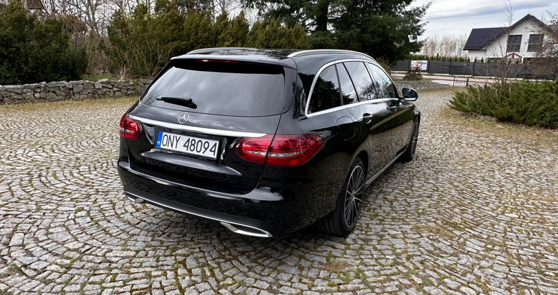 Mercedes-Benz Klasa C cena 123000 przebieg: 114000, rok produkcji 2019 z Krośniewice małe 137